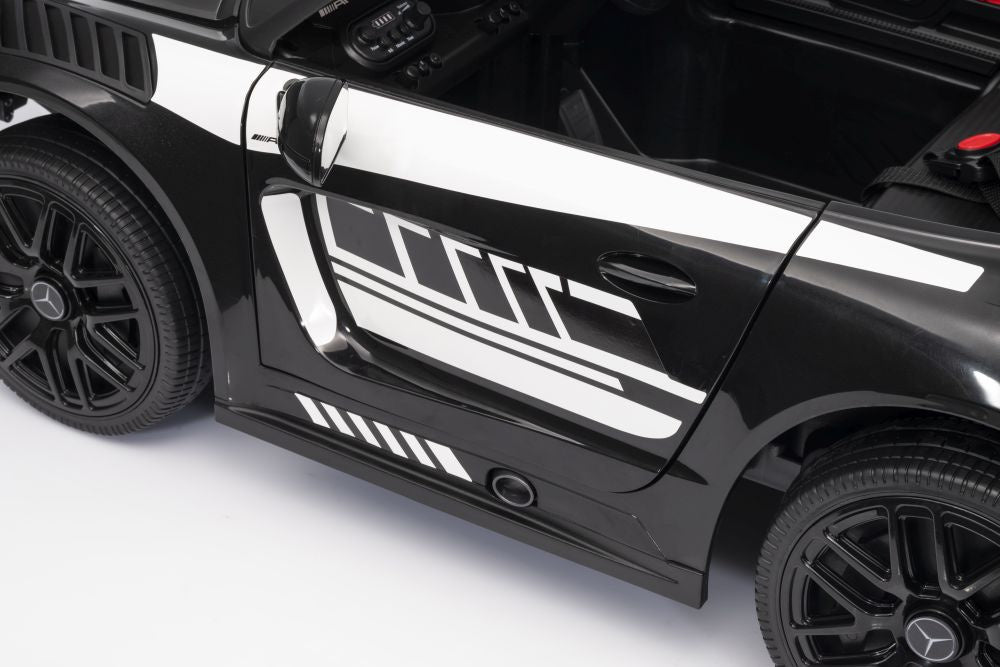 Mercedes AMG GT3 Black Battery Car – view 10