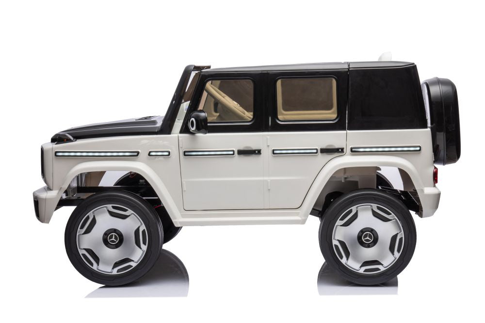 Battery-powered car Mercedes EQG 4x4 White – view 2