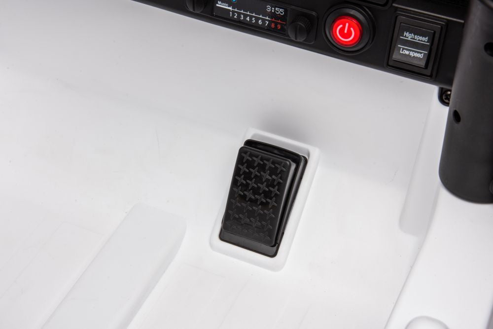 Battery Car Toyota FJ White  4x4 – view 4