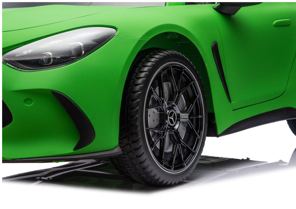 Mercedes GT63 AMG DK-GT63 24V Quiet Matte Green Engine Battery Car – view 8