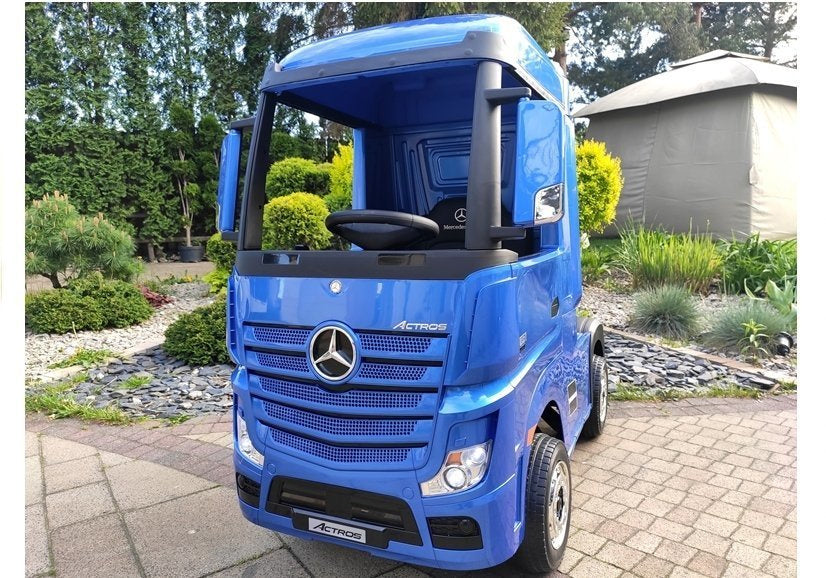 Electric Ride-On Car Mercedes Actros Blue Painted MP4 – view 9