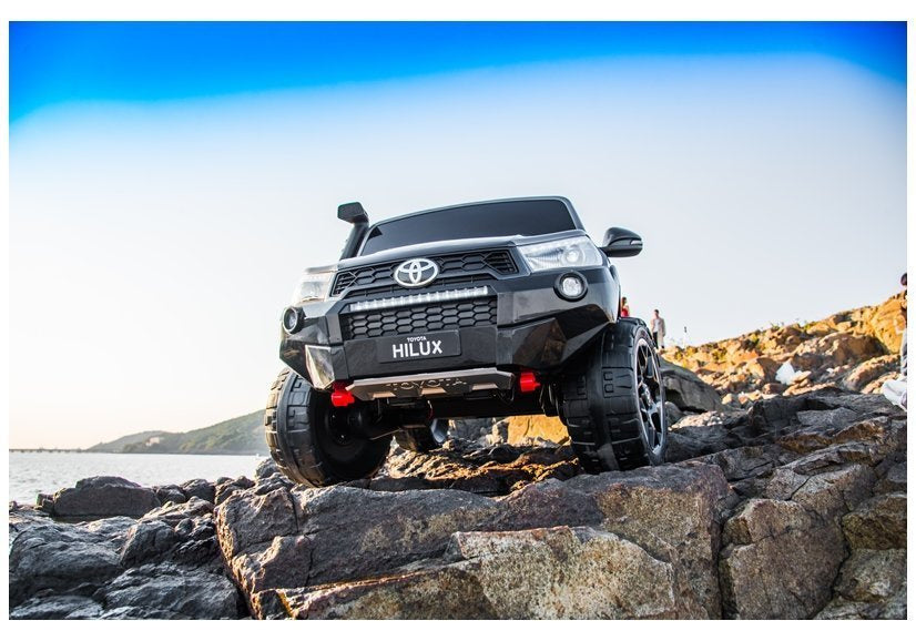 Electric Ride On Car Toyota Hilux Black Painted – view 10