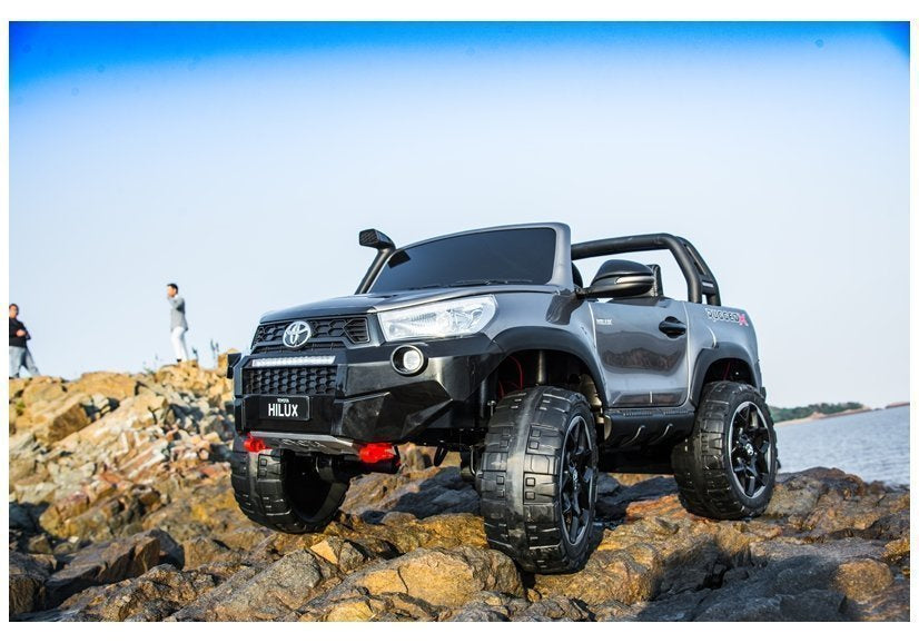 Electric Ride On Car Toyota Hilux Black Painted – view 11